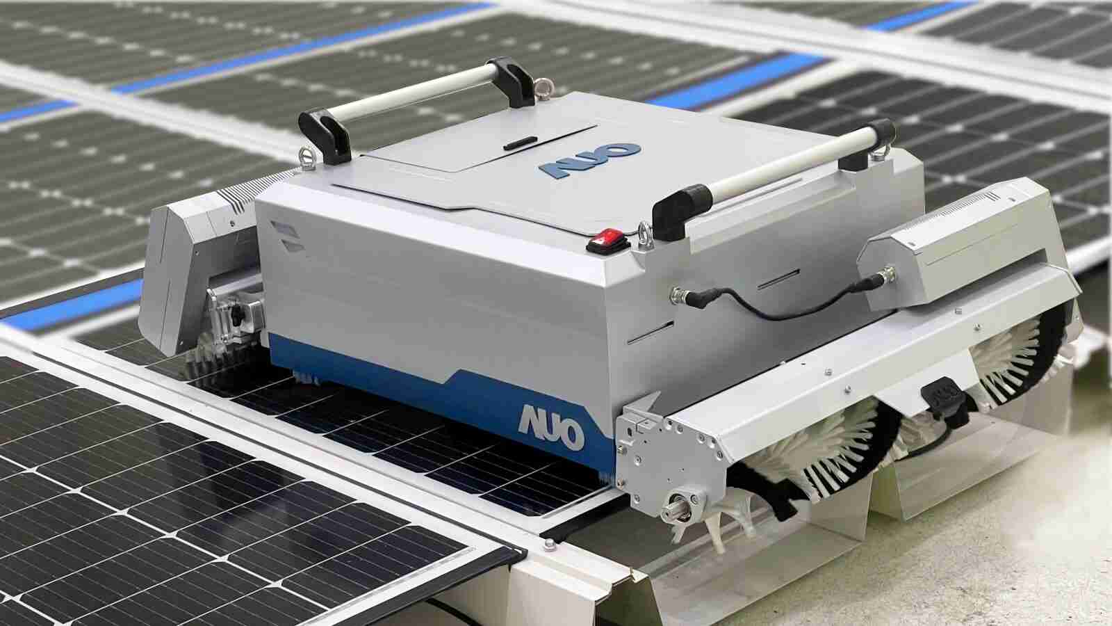 至成国际致力EPC场域技术升级，，，，导入清洁机器人搭配传感器与AI数据分析，，大幅减少维运成本